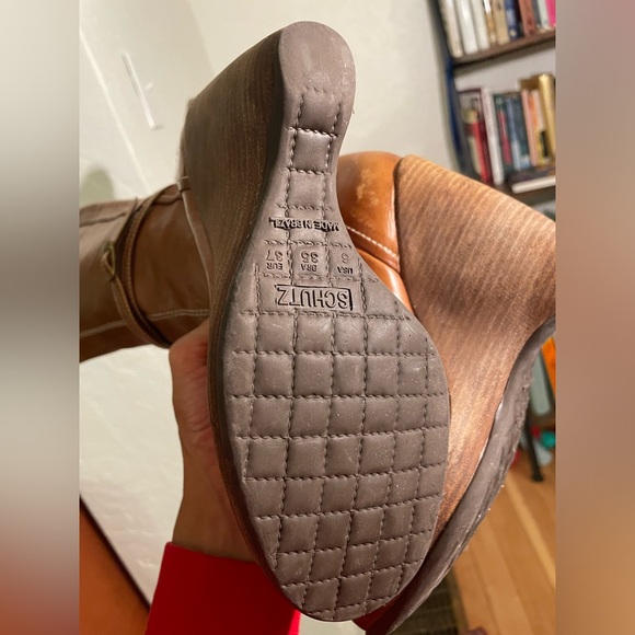 Women’s Schutz  retro leather wedge boots. Size 6. GUC. - Picture 6 of 16